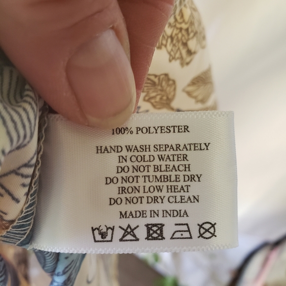 American And Beyond Caftan Dress Womens Size L Tan Floral Maxi High Front Slits - Picture 14 of 14